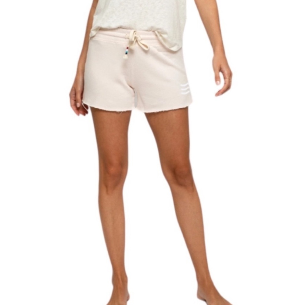 SOL ANGELES NWT Coastal Waves Short in Peach